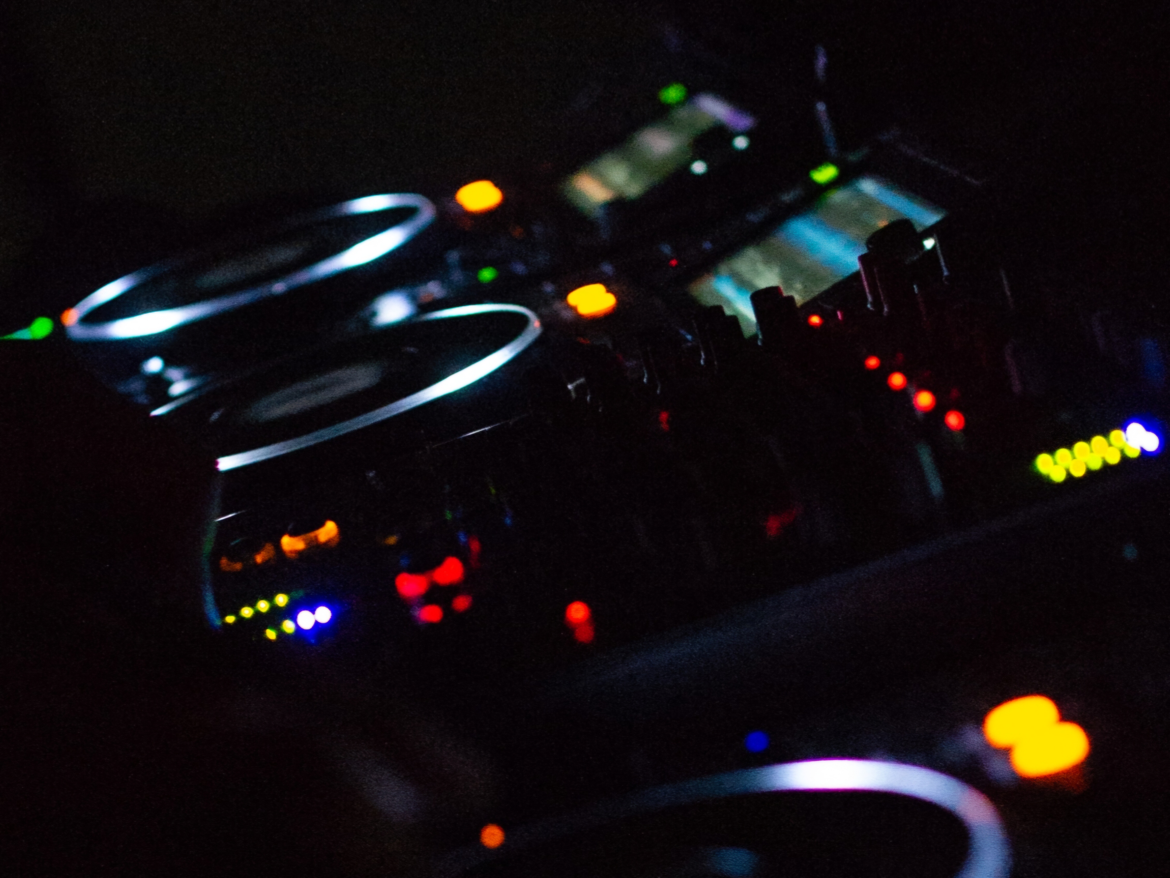 How to Find YOUR Sound as a DJ: Part 1 - The Music